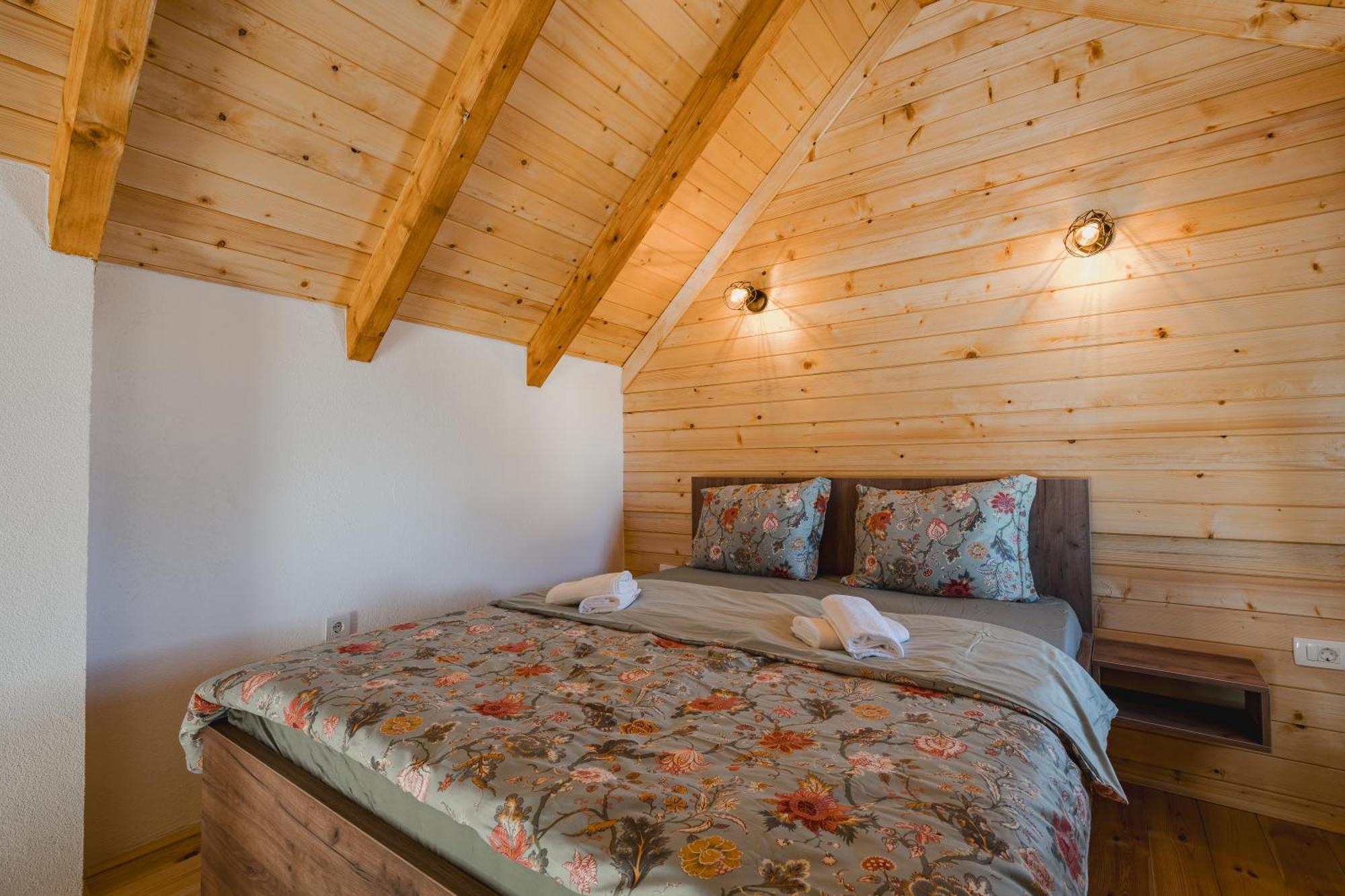 Mountain House Ivanovic Moticki Gaj Екстериор снимка