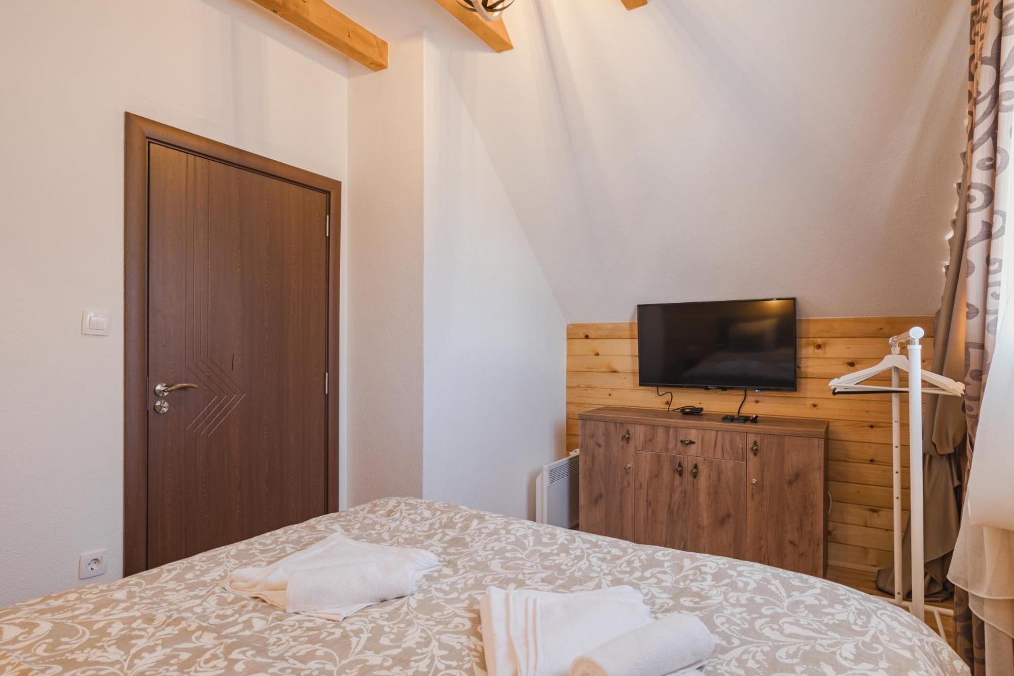 Mountain House Ivanovic Moticki Gaj Екстериор снимка